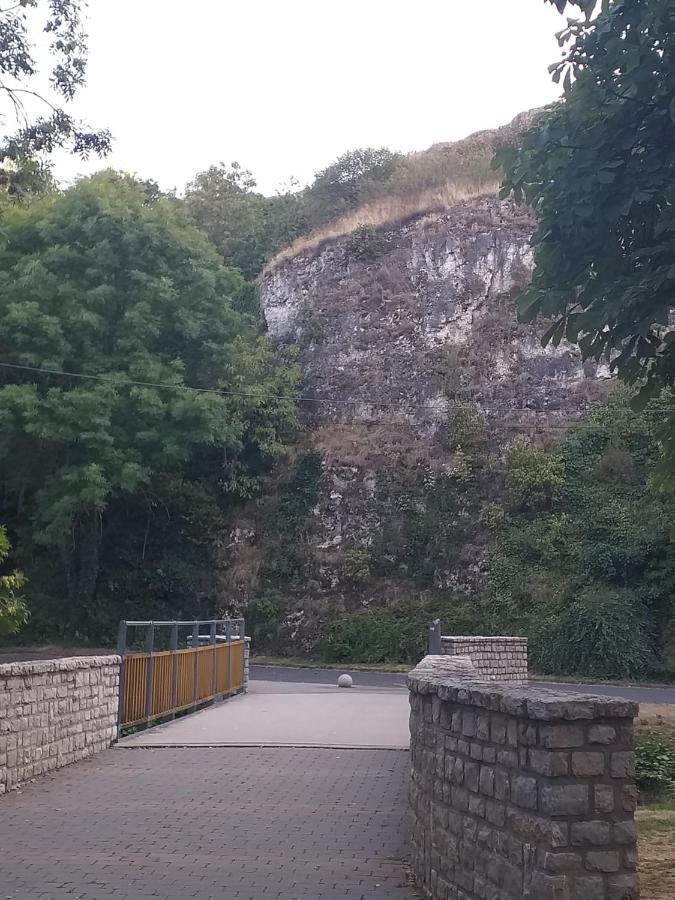 Galeria Villa Veszprem Bagian luar foto